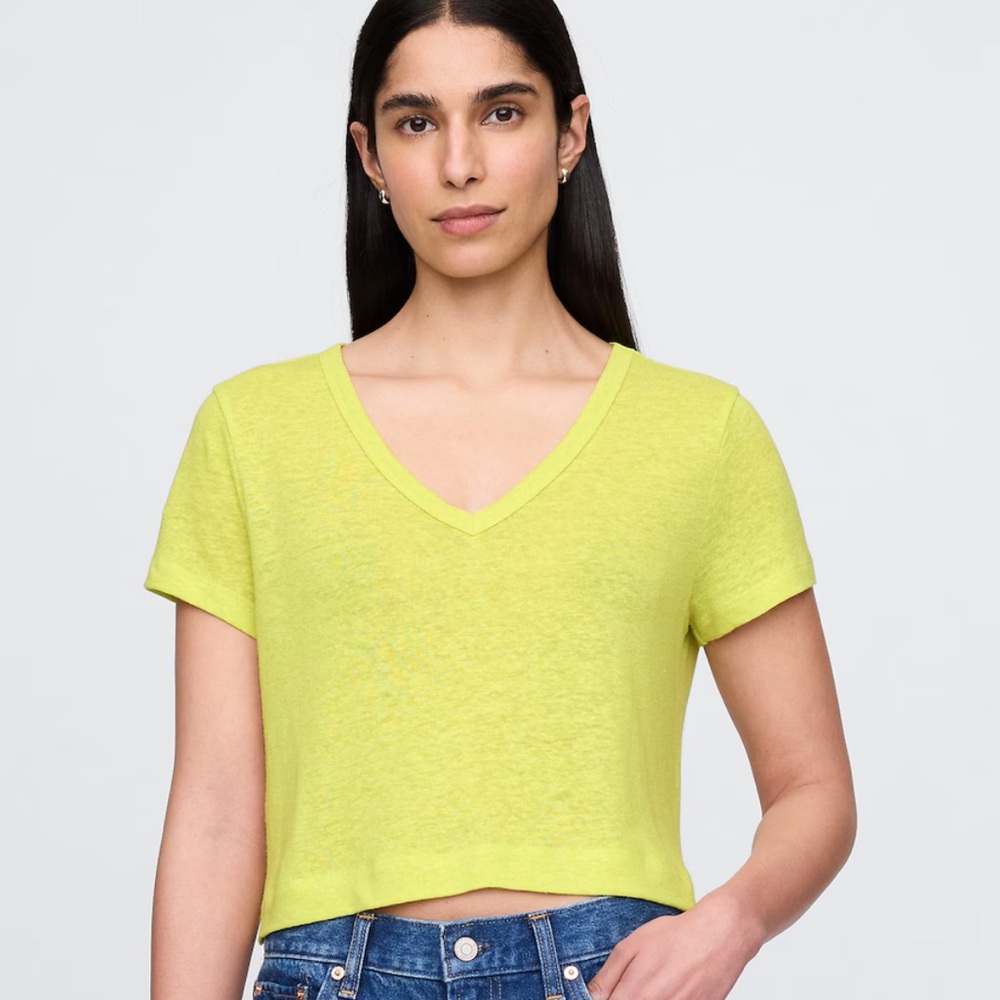 Gap NWT Limemade Green Linen blend crop top
